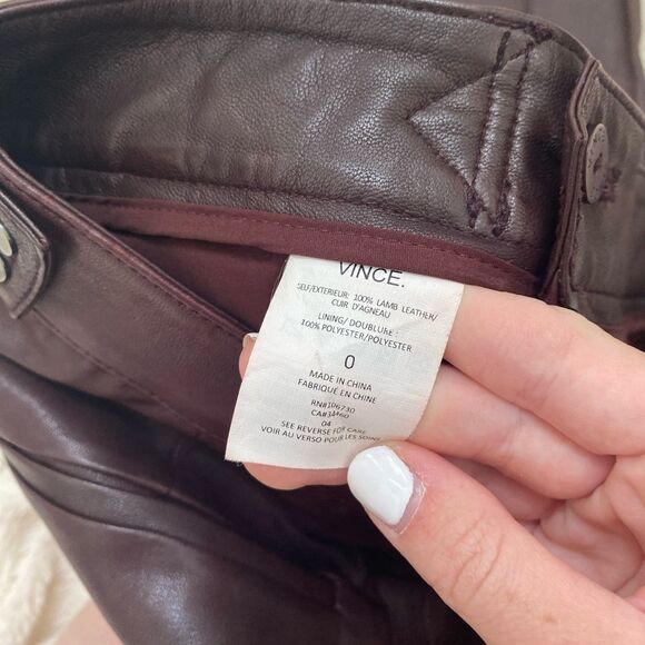 NWOT Vince 100% Lamb Leather Pintuck Cropped Trousers Pants Shiraz Wine - Picture 9 of 9